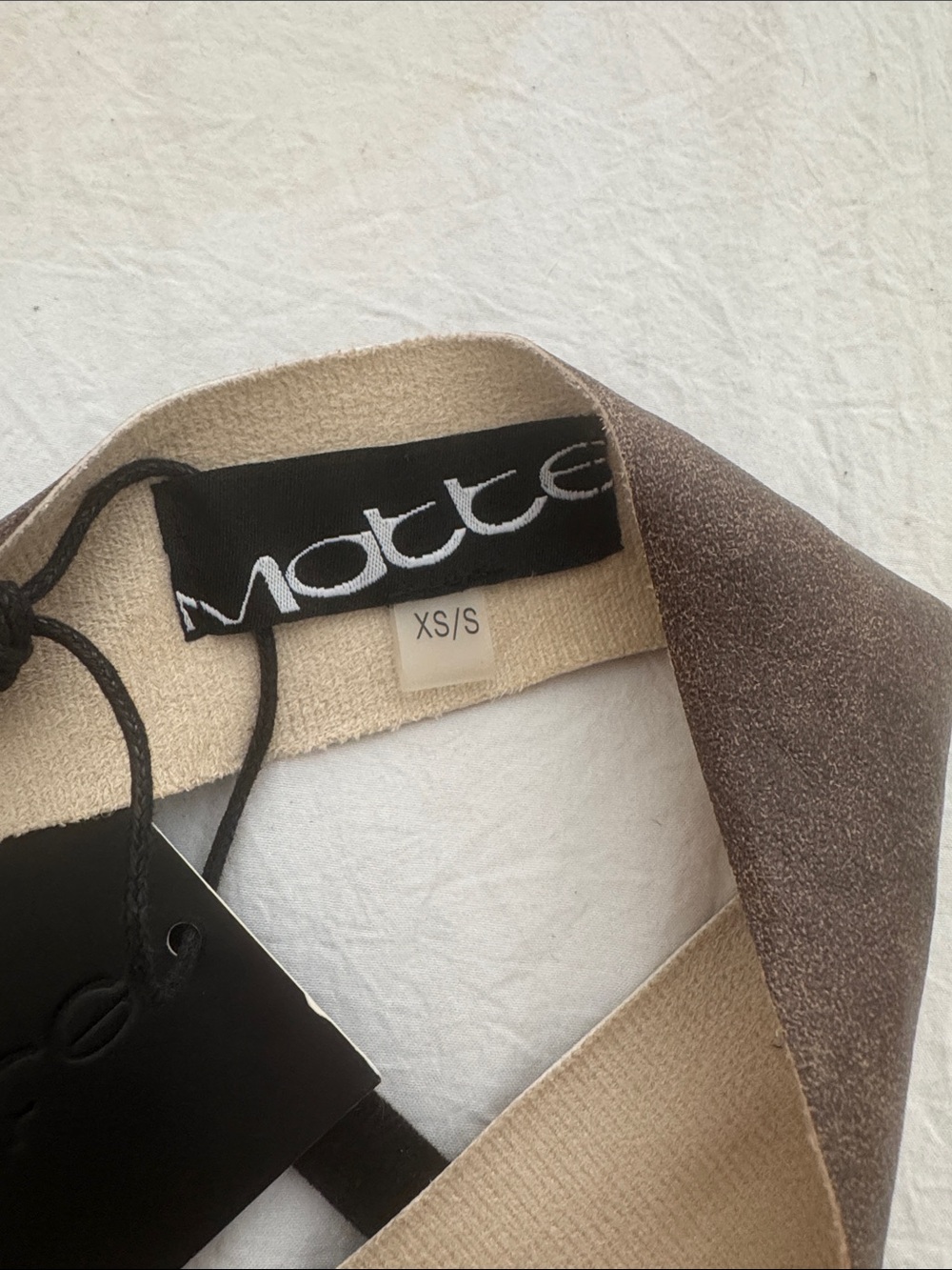 Matte Brand Top - Picture 5 of 6